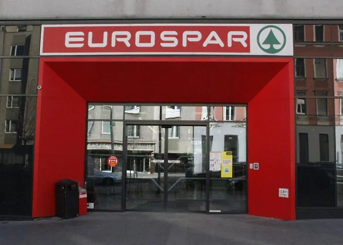 Spacious Station *