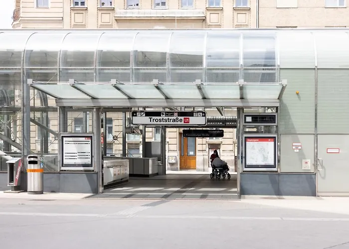 Spacious Station Апартаменти Відень